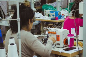 3 Producción de elementos textiles para el Plan Qunita en el Polo Industrial de la Unidad n°8.