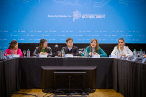 Estela Díaz junto a Axel Kicillof en la apertura de la segunda sesión ordinaria del Consejo Federal del Ministerio de Mujeres, Géneros y Diversidad de la Nación.